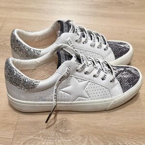 Vintage Havana Glitter Accented Sneakers Size 6